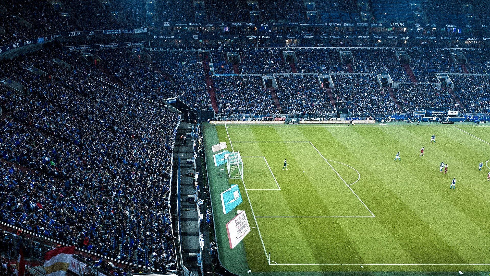 体育经济热潮席卷全球，赛事商业化与品牌价值共创双赢局面